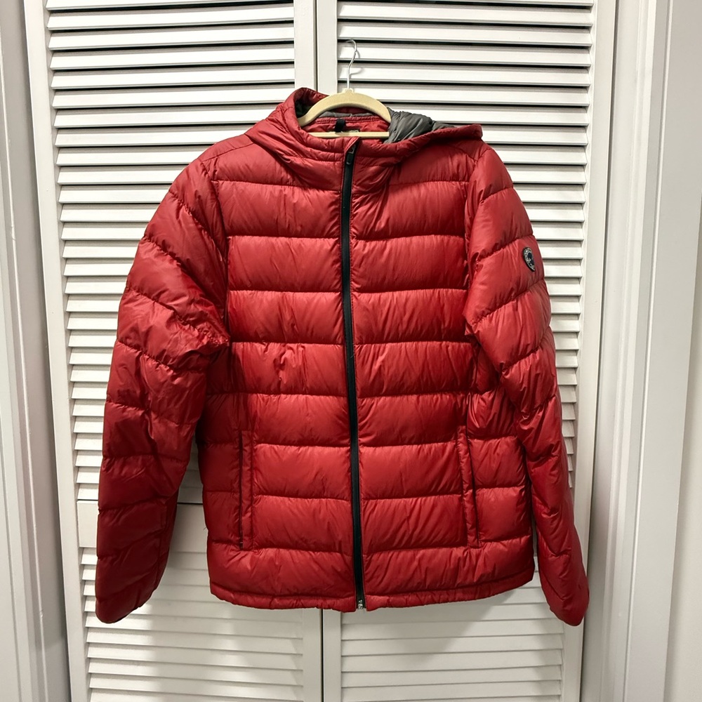 Abercrombie red puffer jacket w hoodie